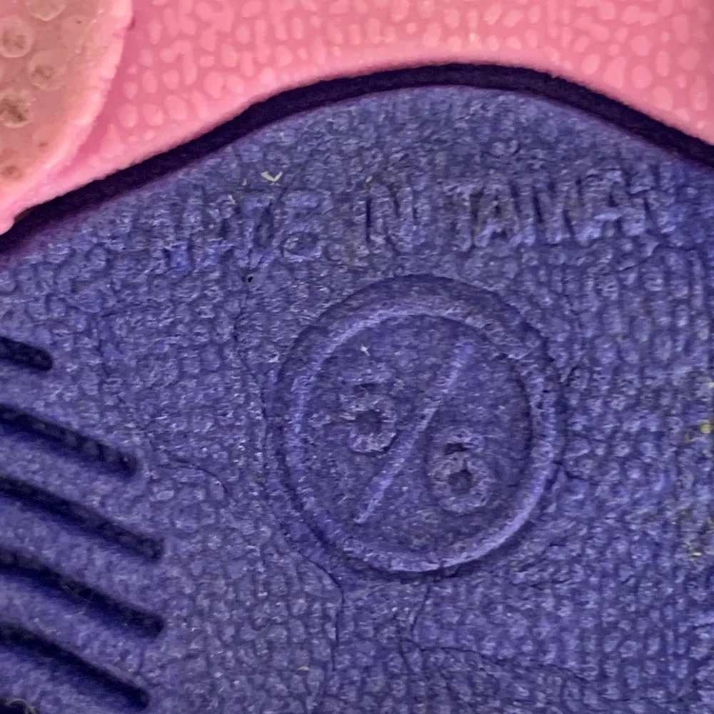 Keds Kids Water Shoes Sandals Baby Girls Size 5/6 Purple Pink Adjustable Straps